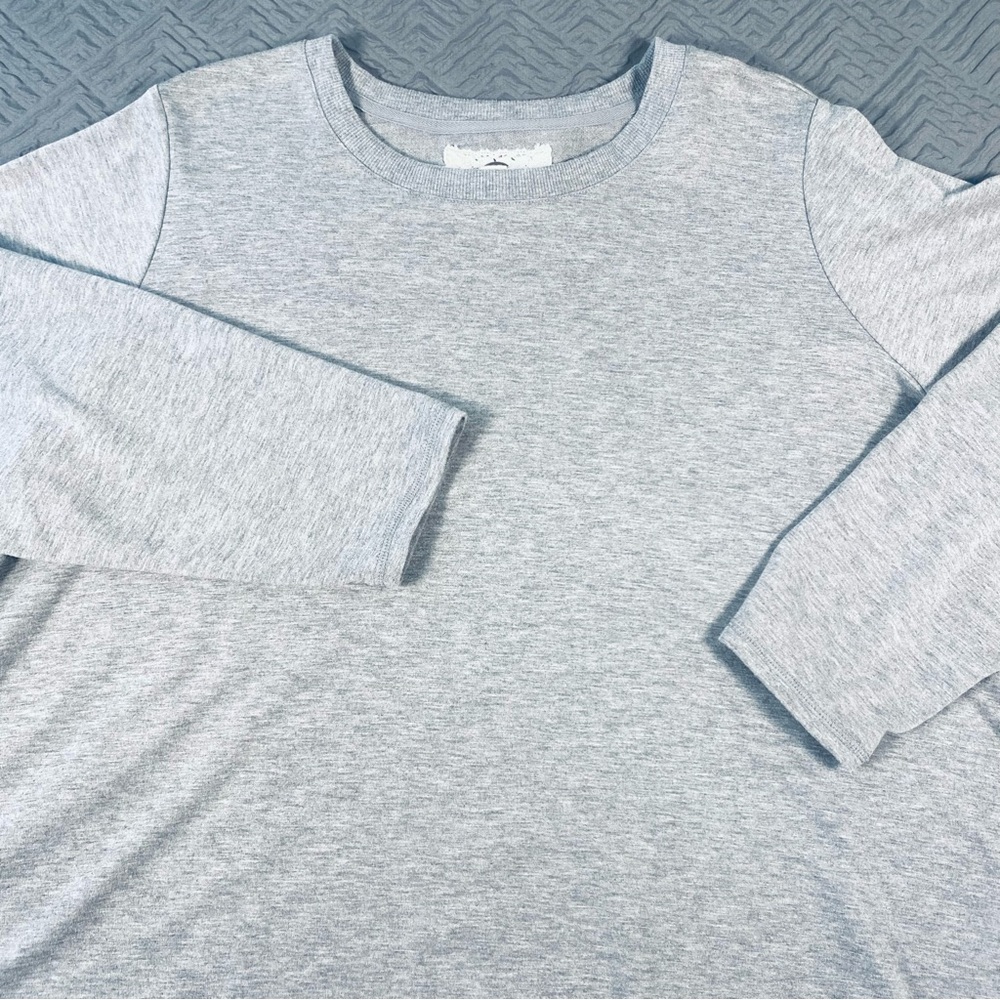 Cupio Woman Gray Asymmetrical Hem Knit Top 3X